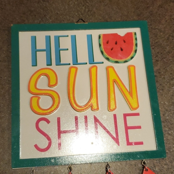 NWOT Hanging decor wood sign "Hello Sunshine" - Picture 2 of 8